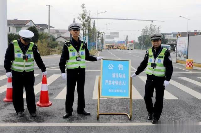 常德交警直属二大队：积极参加湘北运输集团道路运输安全事故应急救援演练